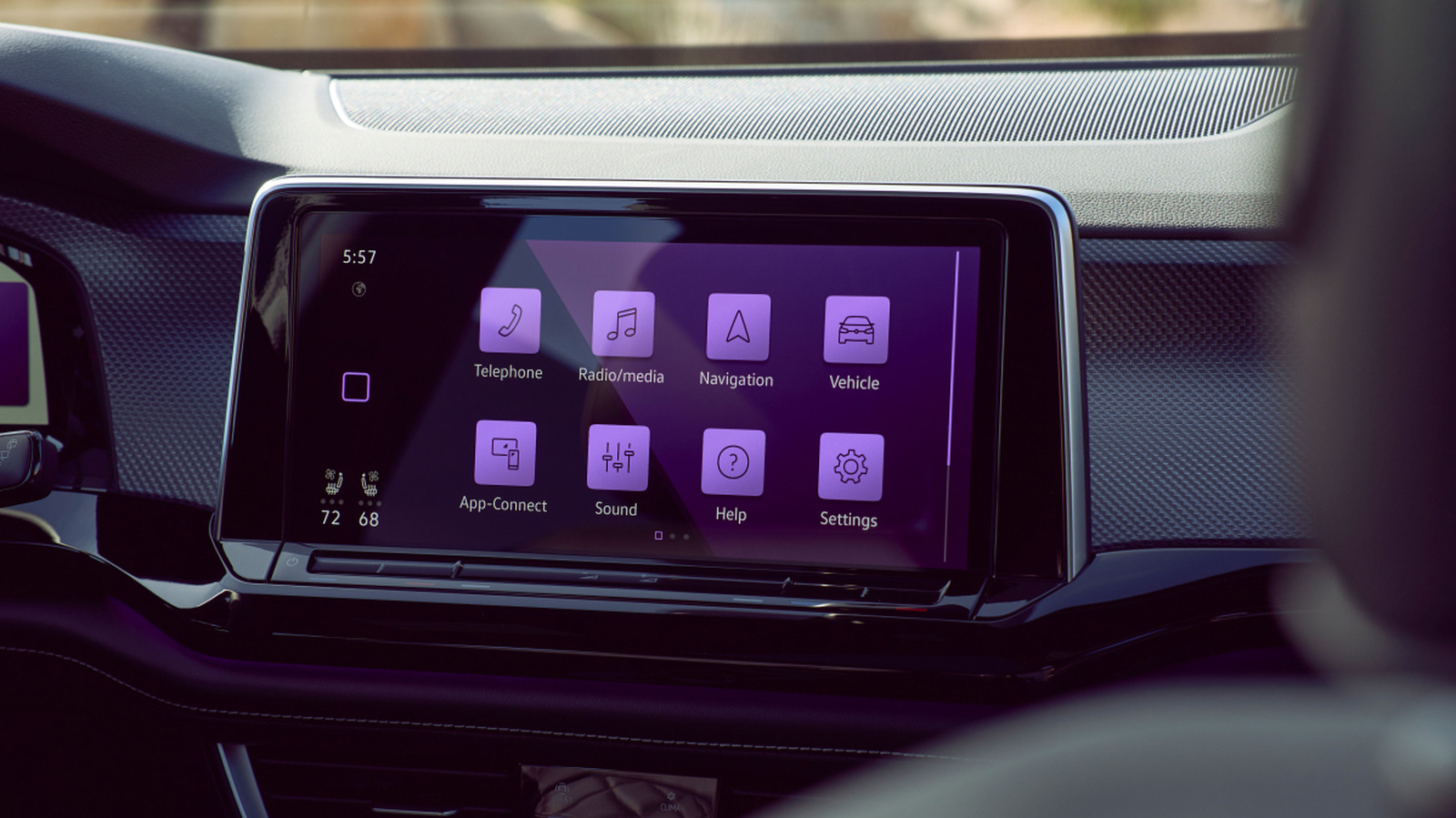 Consumer Reports сообщает, что эта марка автомобилей имеет самый низкий балл удовлетворенности клиентов по удобству использования