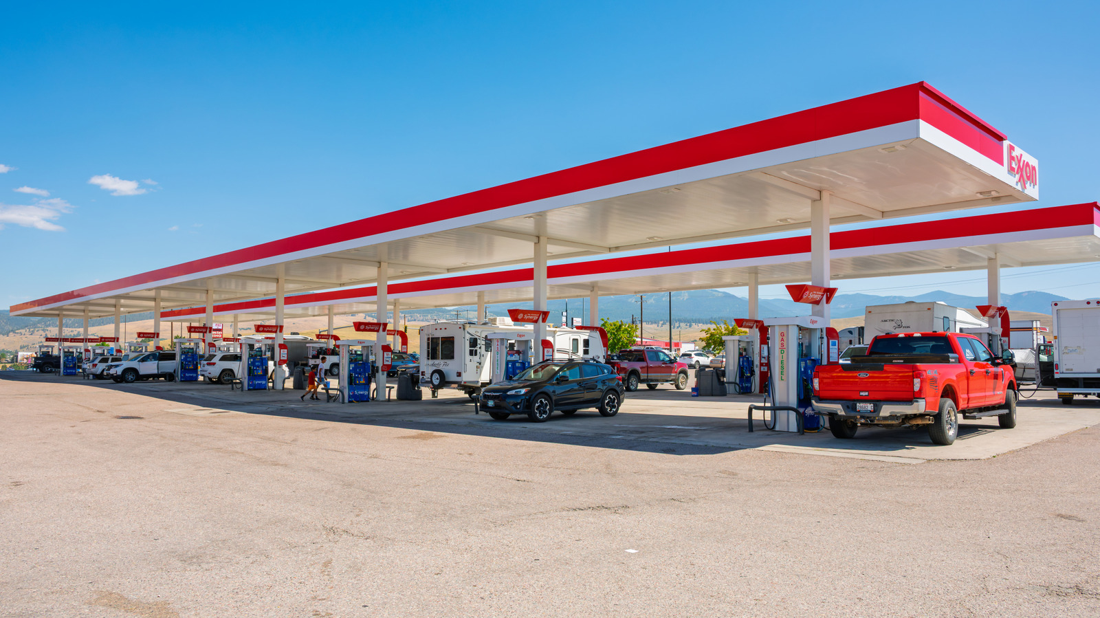 Сети заправочных станций в США, о которых вы, возможно, не знали, принадлежат британским компаниям