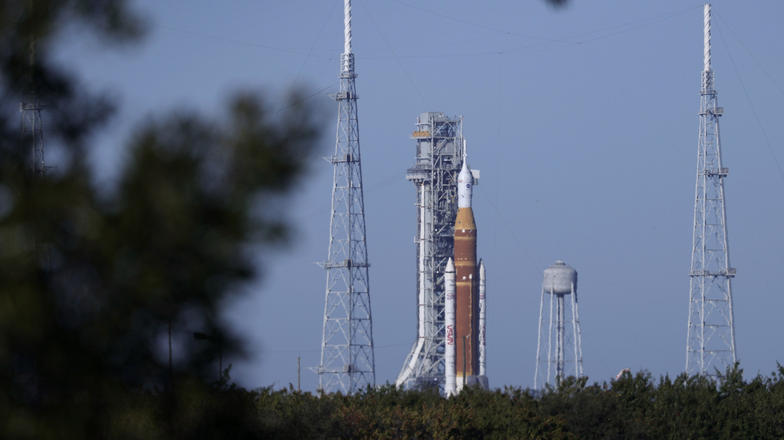 Следующая пилотируемая лунная ракета НАСА может иметь один серьезный и опасный недостаток