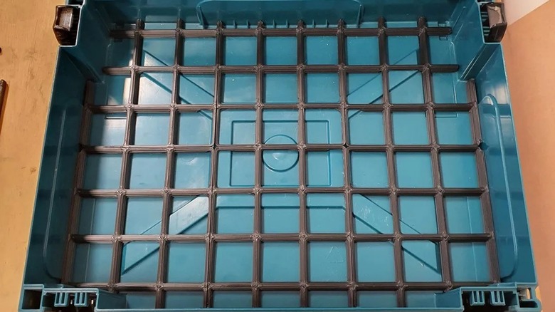 Makita Makpac с подставкой Gridfinity.