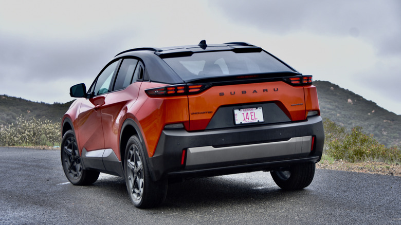 Subaru Uncharted 2026 года, вид сзади.