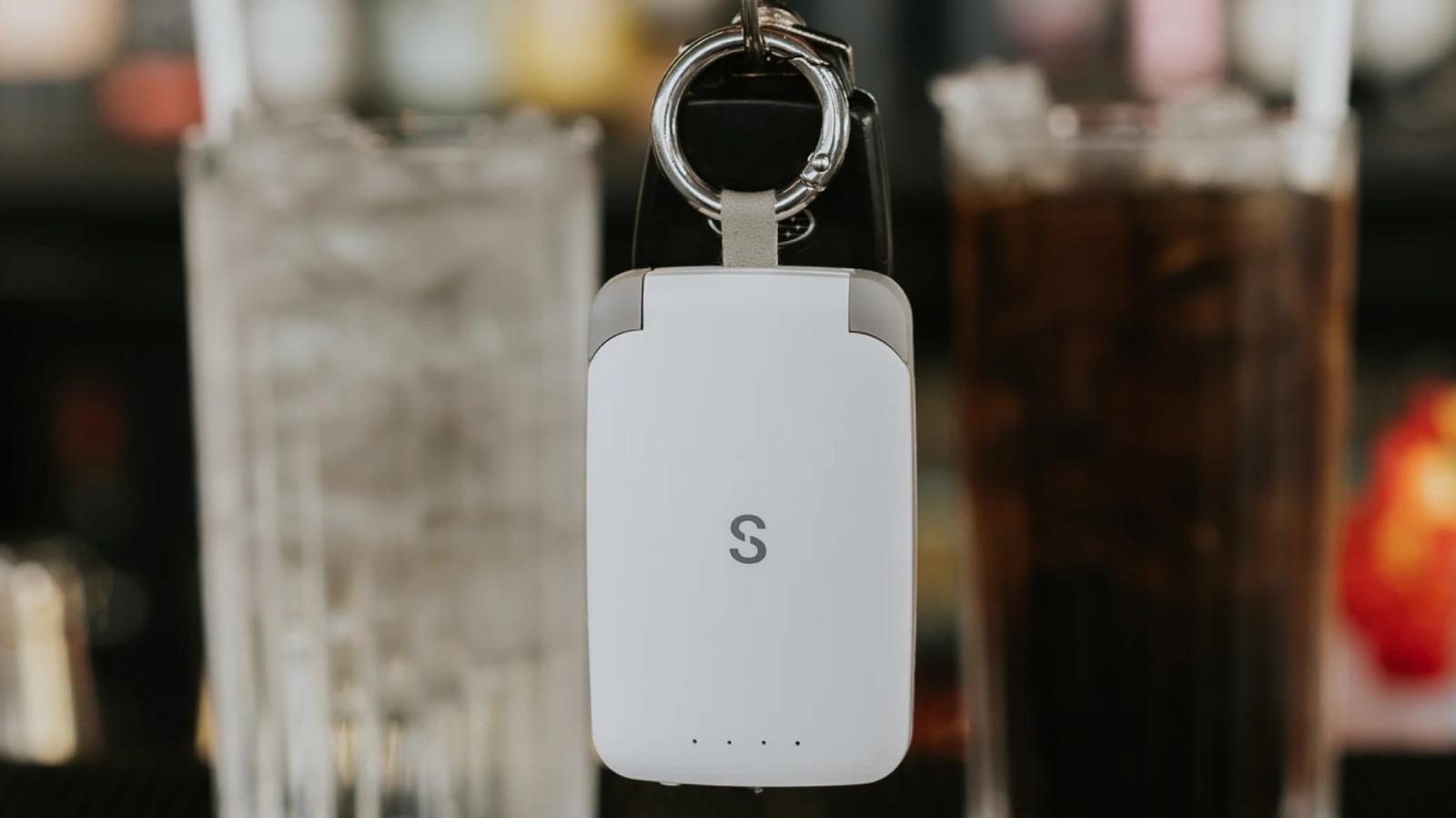 5 гаджетов для зарядки брелков, которые спасут вас от разряженной батареи