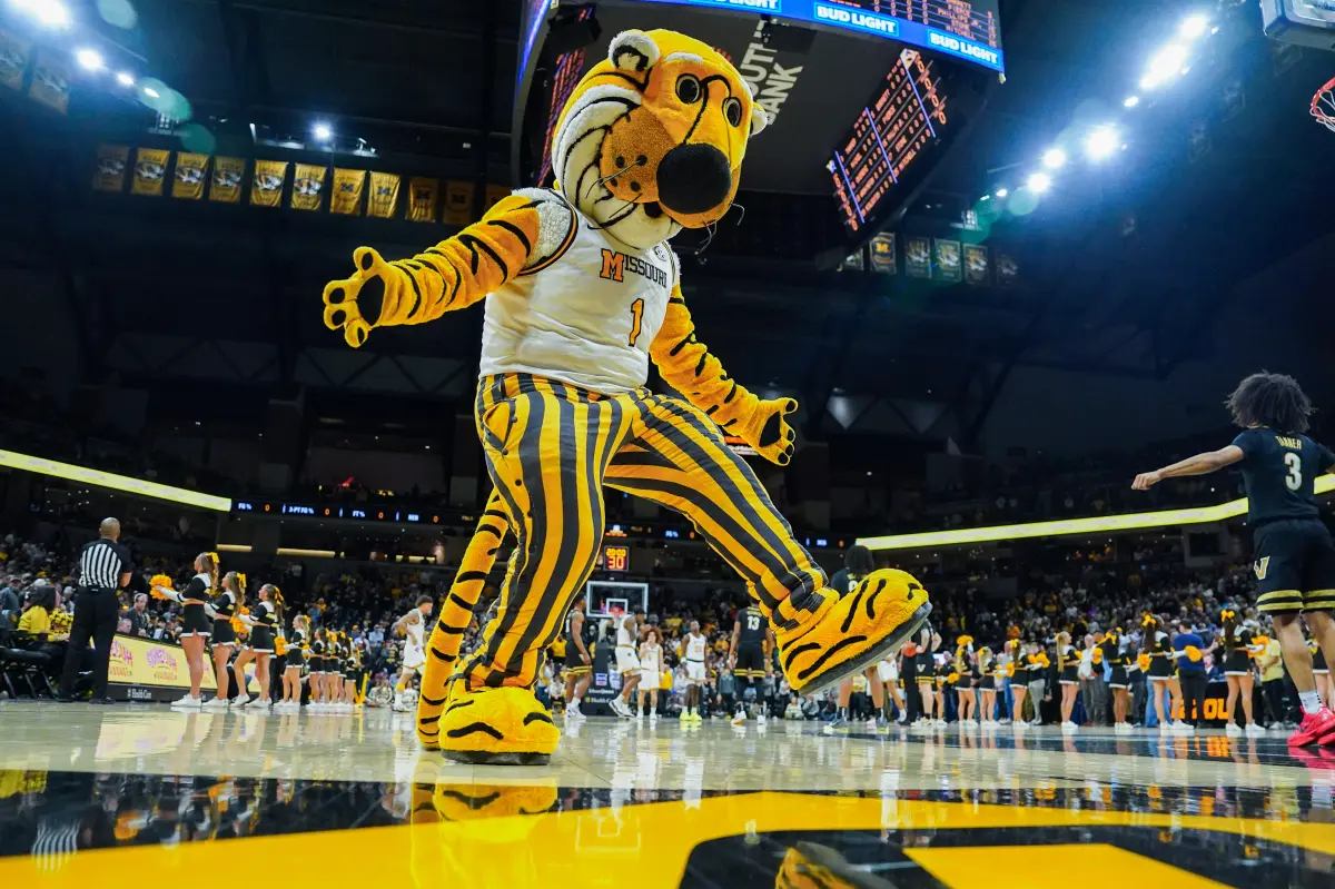 Обменяйте 10 долларов и получите 10 долларов на March Madness