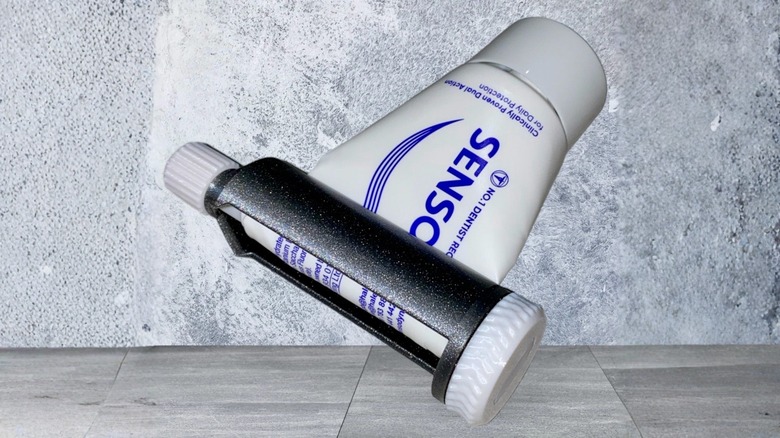 3D-модель соковыжималки для зубной пасты