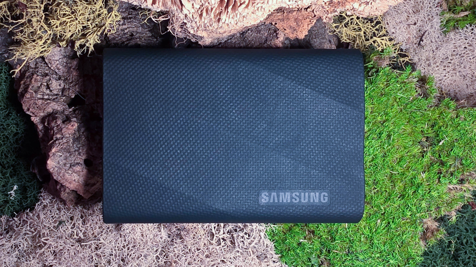 Вот почему резервное копирование ваших данных на внешний жесткий диск лучше, чем использование облака