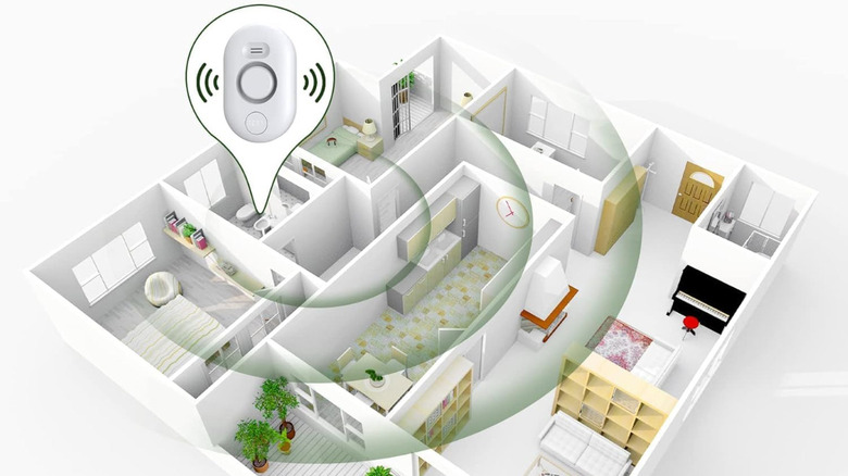 Умный датчик утечки воды, установленный внутри дома