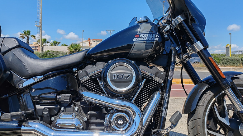 Мотоцикл Harley-Davidson с двигателем Milwaukee-Eight 107.