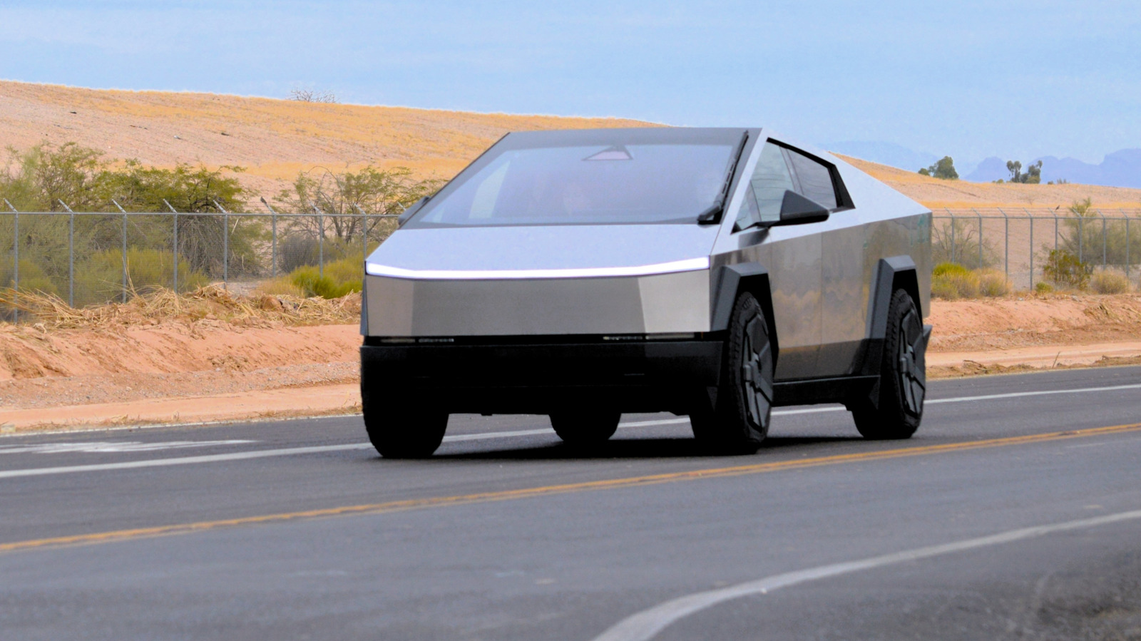 Почему владельцы электромобилей могут в конечном итоге платить больше федеральных налогов, чем водители, работающие на бензине