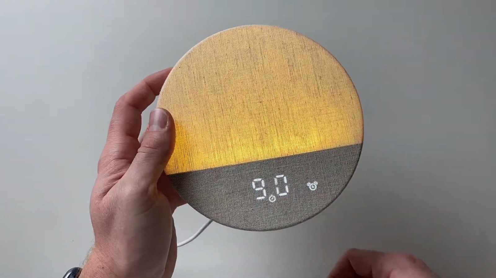 5 умных гаджетов стоимостью менее 100 долларов, которые помогут обновить вашу спальню