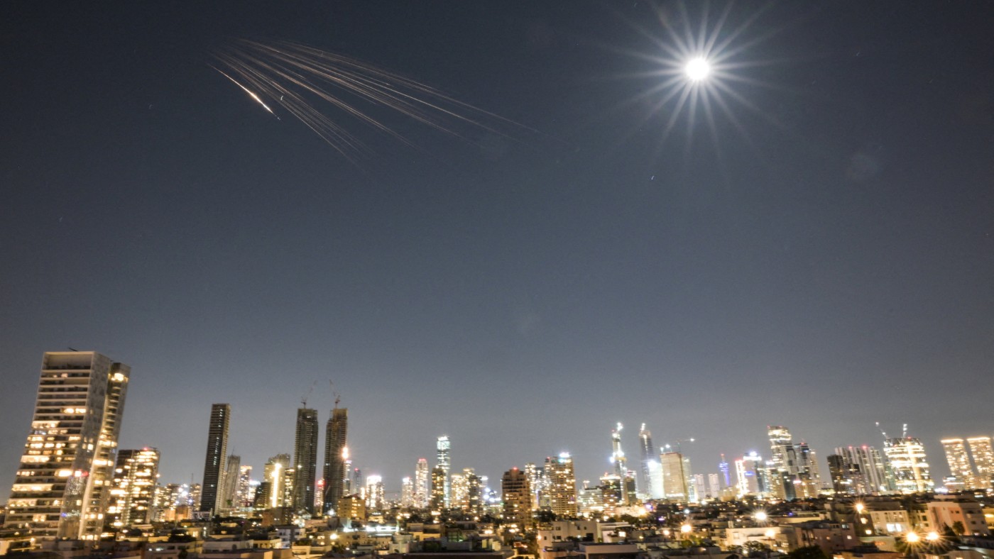 У Ирана есть возможность продлить войну с США и Израилем, заявил ведущий иранский военный эксперт