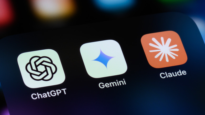 Значки приложений на экране телефона