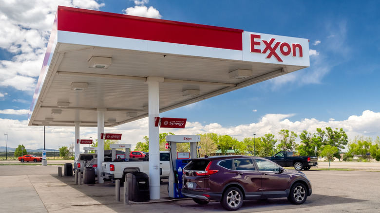 Заправка в Америке