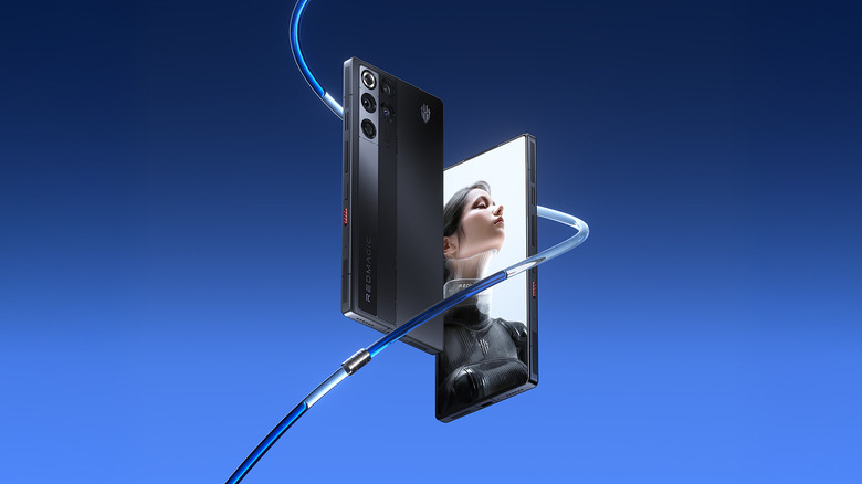 Рендеринг RedMagic 11 Pro на синем фоне