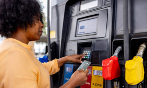 Причина, по которой некоторые насосы на заправочных станциях работают намного медленнее, чем другие