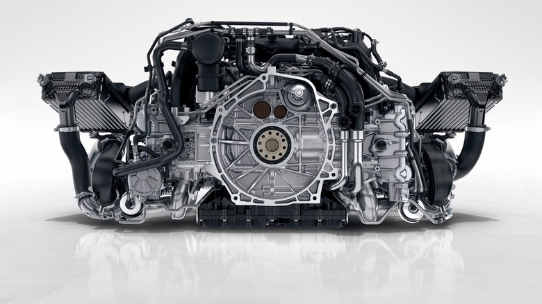 911 carrera S с плоским двигателем