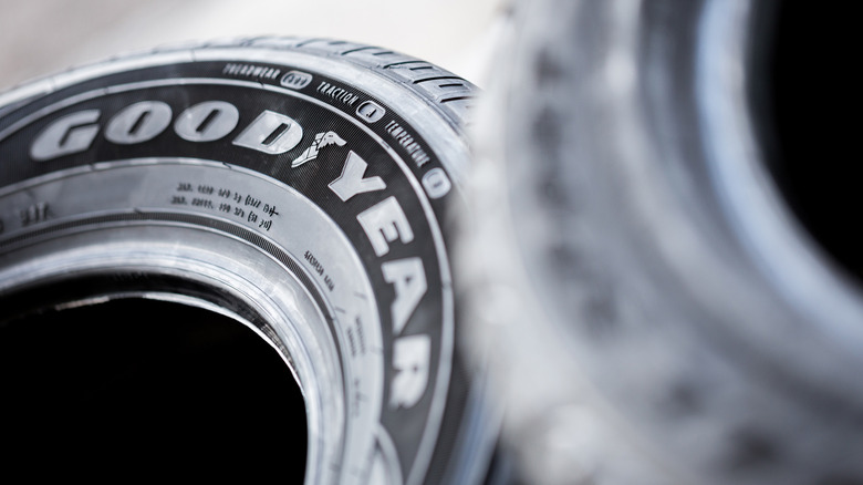 Шины Goodyear крупным планом