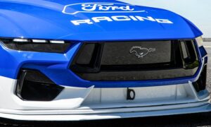 Этот Ford мощностью 2200 л.с. стал самым быстрым электромобилем в мире