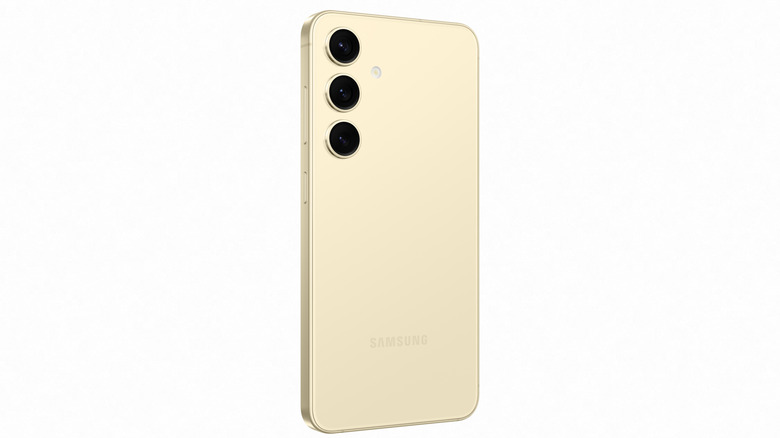 Вид Samsung Galaxy S24 сзади