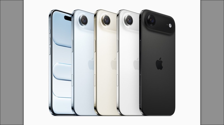 Несколько телефонов iPhone Air
