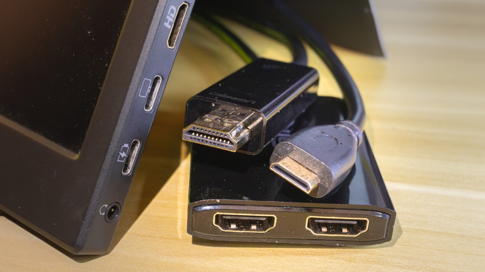 5 полезных адаптеров и разветвителей HDMI, о которых вы, возможно, не знали