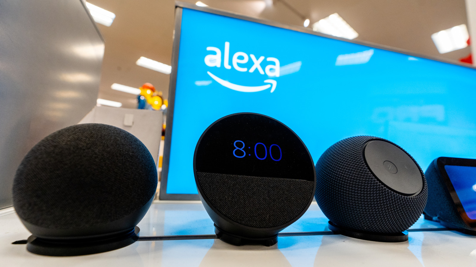 5 самых дешевых устройств Amazon Alexa, которые можно купить в 2026 году