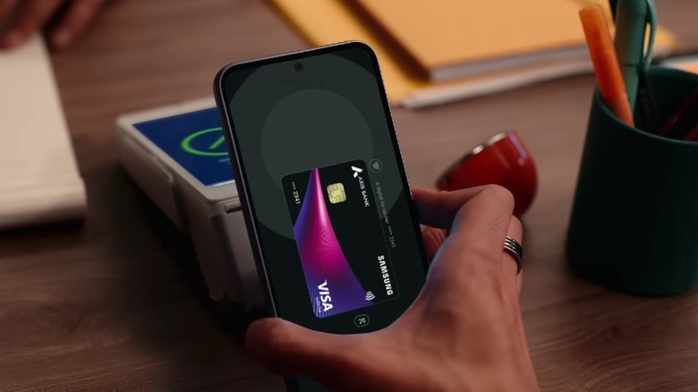 Визуализация рекламы Samsung Wallet.