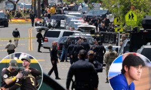 Доджерс и Падрес почтили память жертв стрельбы в Исламском центре Сан-Диего