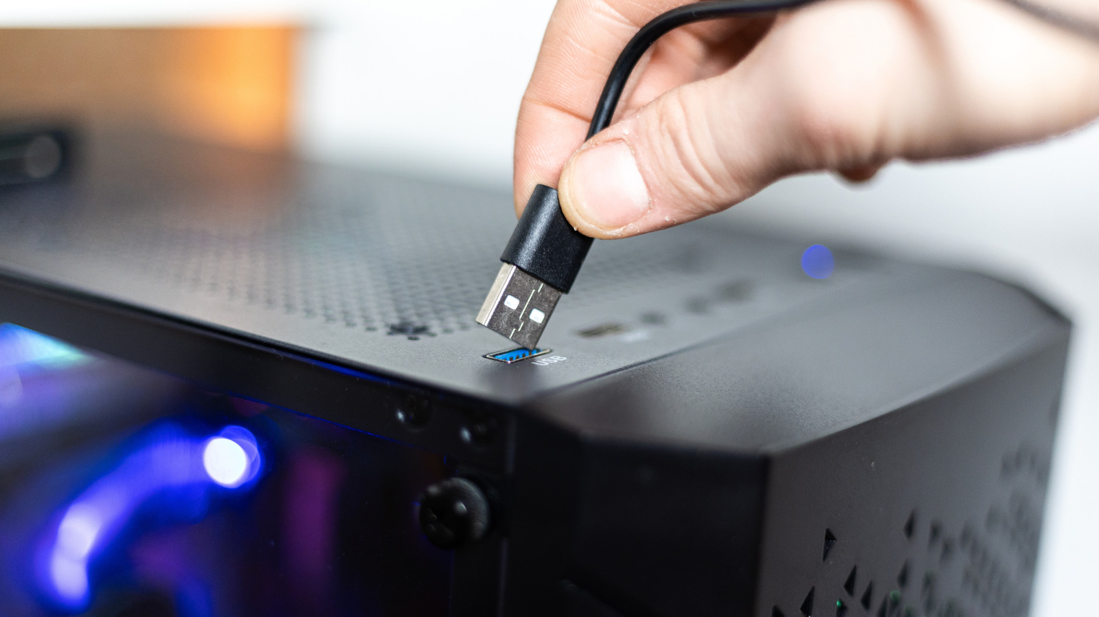 Что такое «всегда включенный» USB-порт и как определить, есть он или нет?