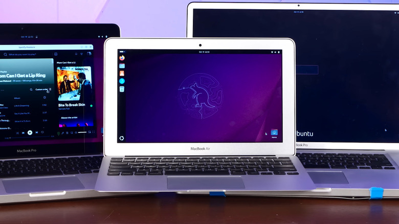 Три старых MacBook под управлением Ubuntu