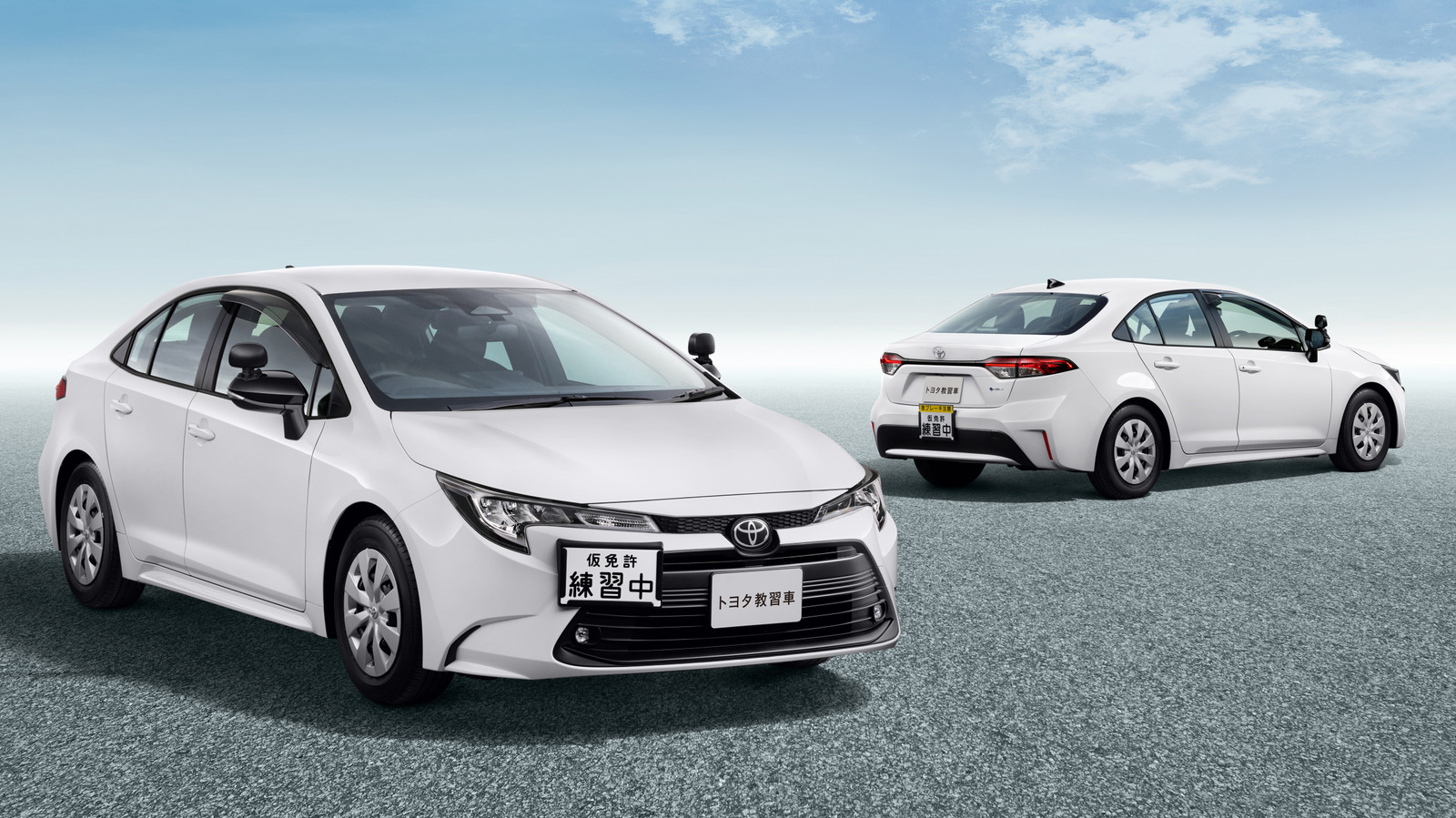 Эта новая Toyota Corolla с механической коробкой передач очень дешева (но не в США)