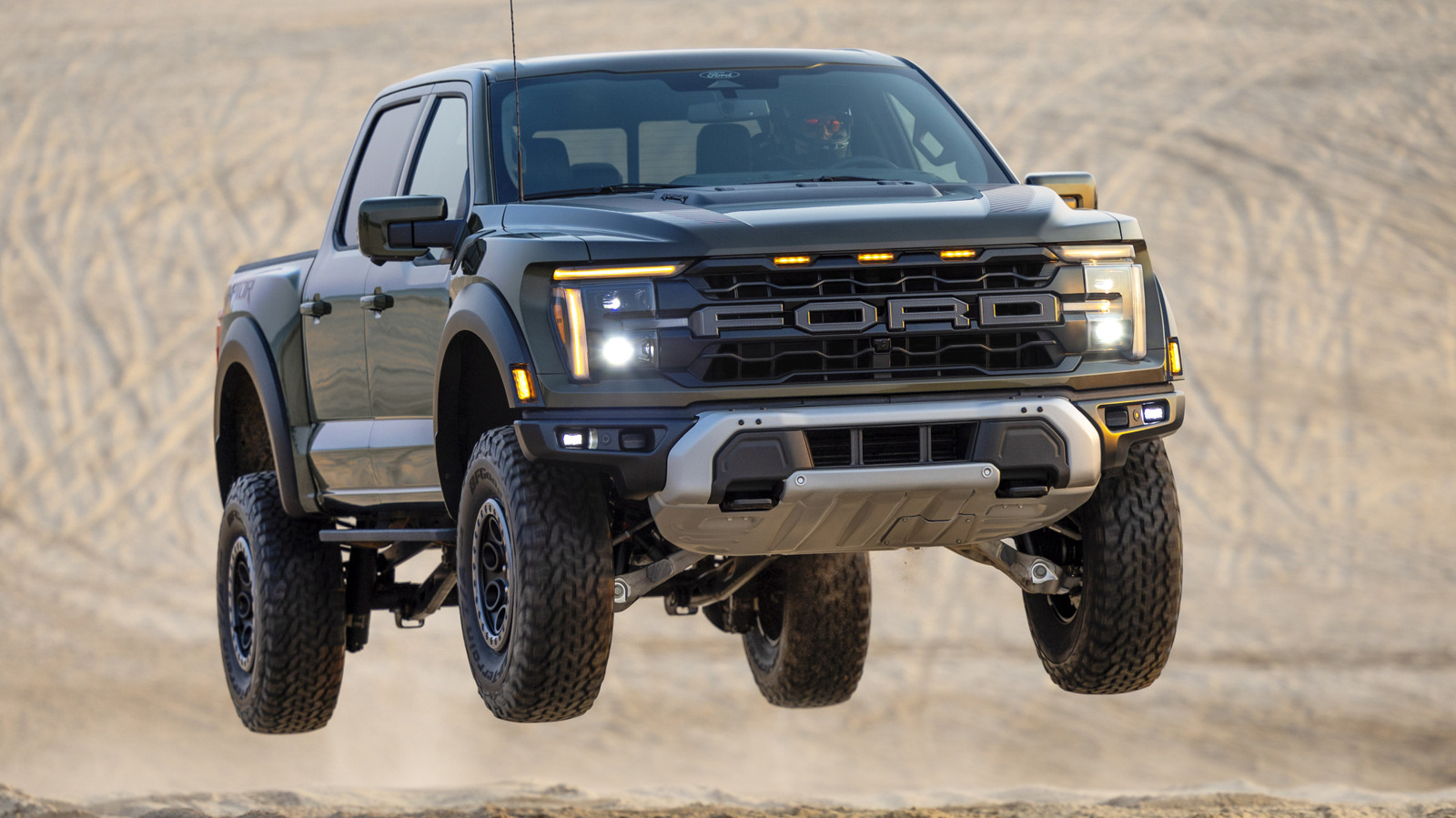 Почему американские транспортные средства, подобные F-150, вскоре могут стать нежелательными в Европе