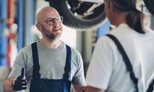 5 автомобильных инструментов, которые, по мнению механиков, не стоит покупать