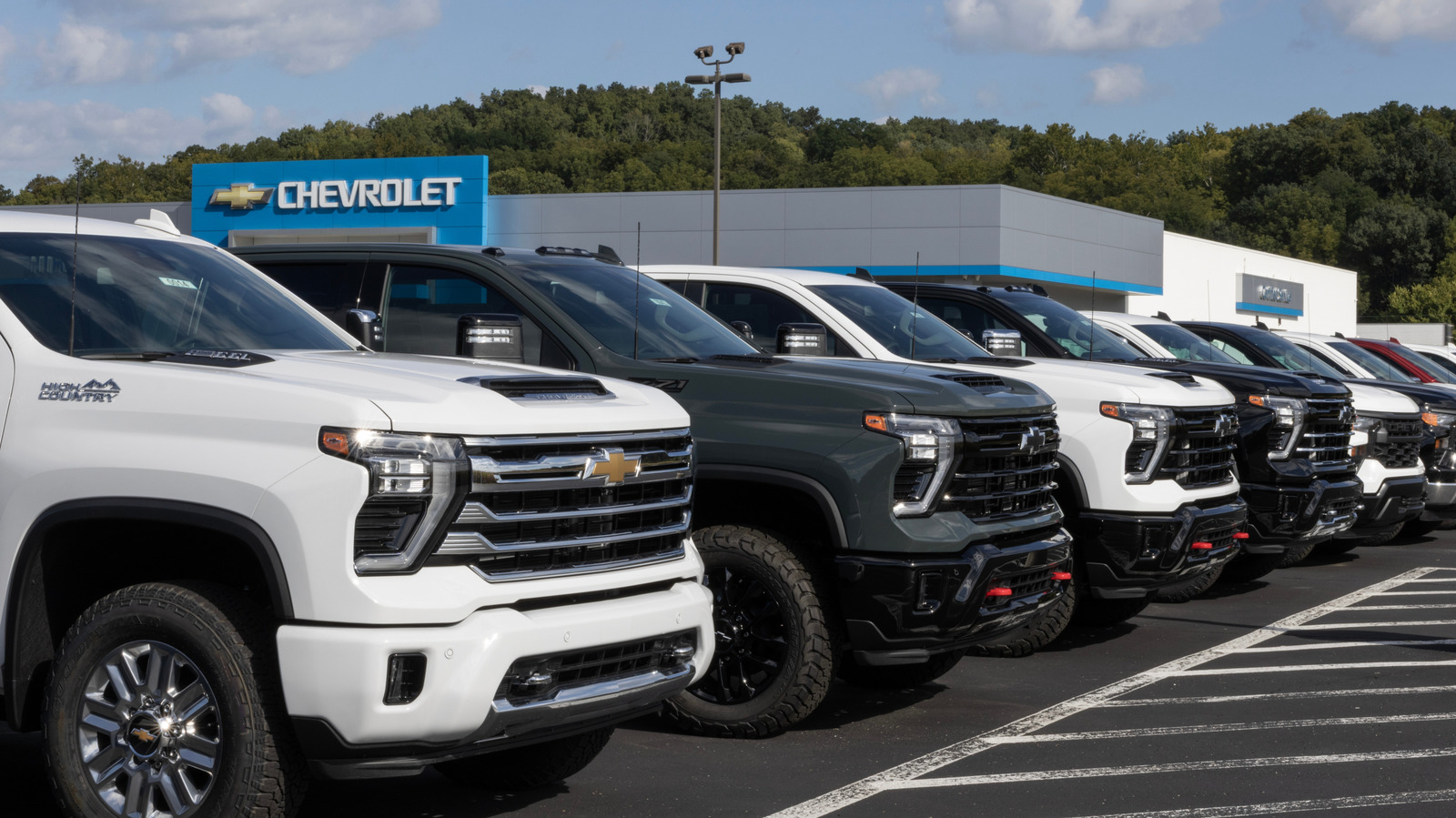 5 полезных аксессуаров Chevy Silverado, которые владельцы считают обязательными