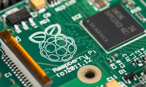 5 простых проектов Raspberry Pi – пайка не требуется