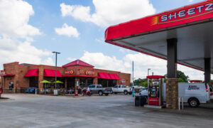 Неписаные правила, которые водители должны знать при пит-стопе в Sheetz