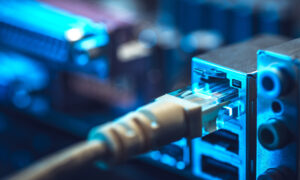 5 устройств, которые, вероятно, следует всегда подключать к порту Ethernet