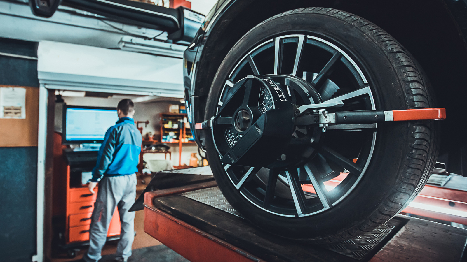Сколько стоит выравнивание автомобиля? Вот какую сумму вы должны ожидать