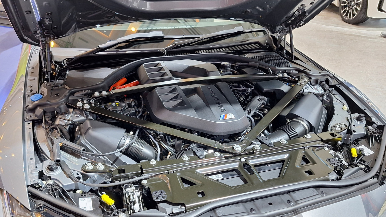 4 автомобильных бренда возвращают двигатель Inline-6