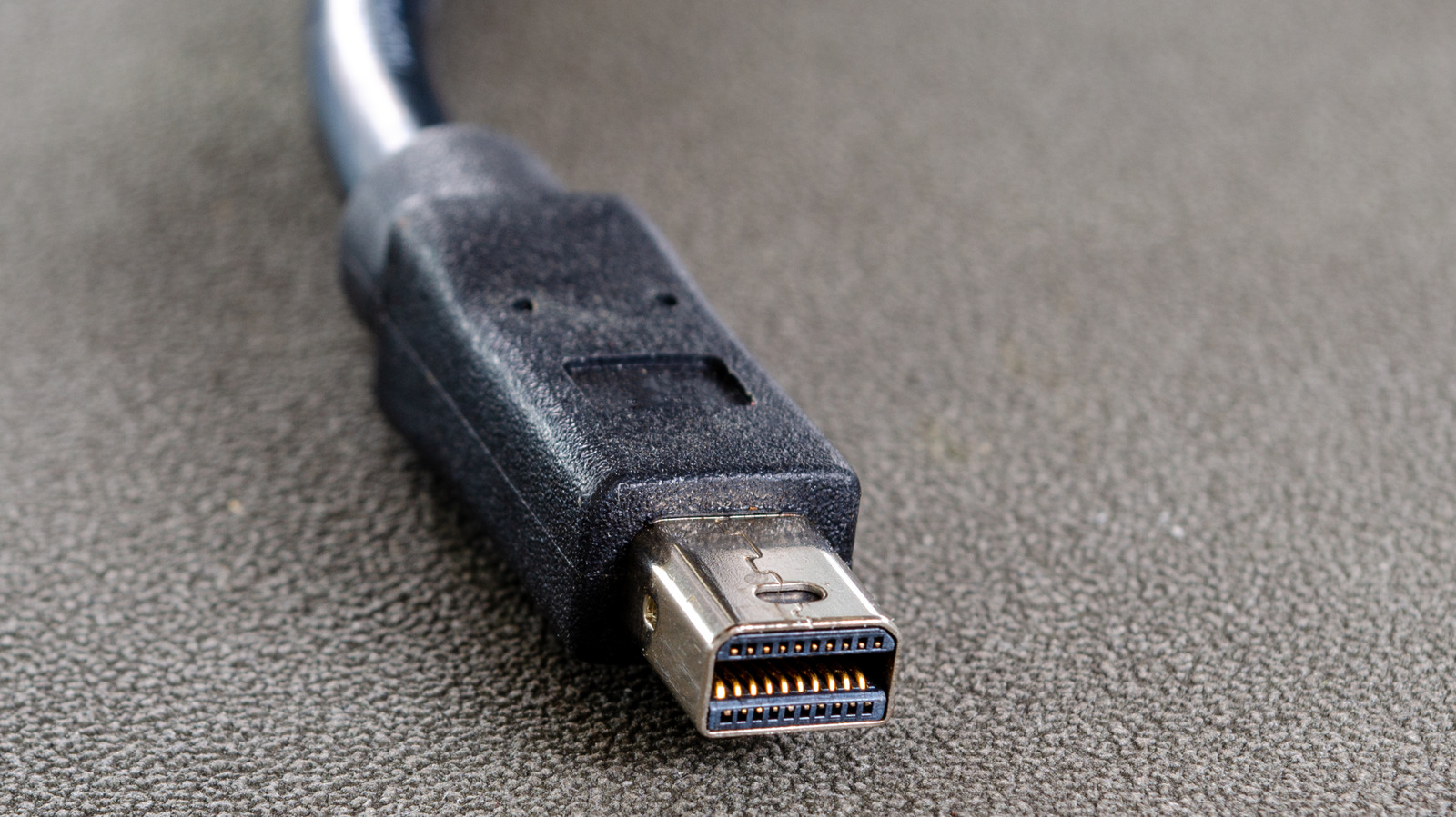 Мини DisplayPort против. Thunderbolt: это одно и то же?