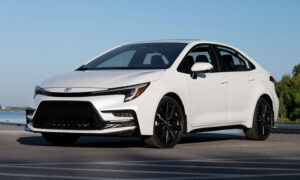 4 компактных автомобиля с рейтингом выше, чем у Toyota Corolla
