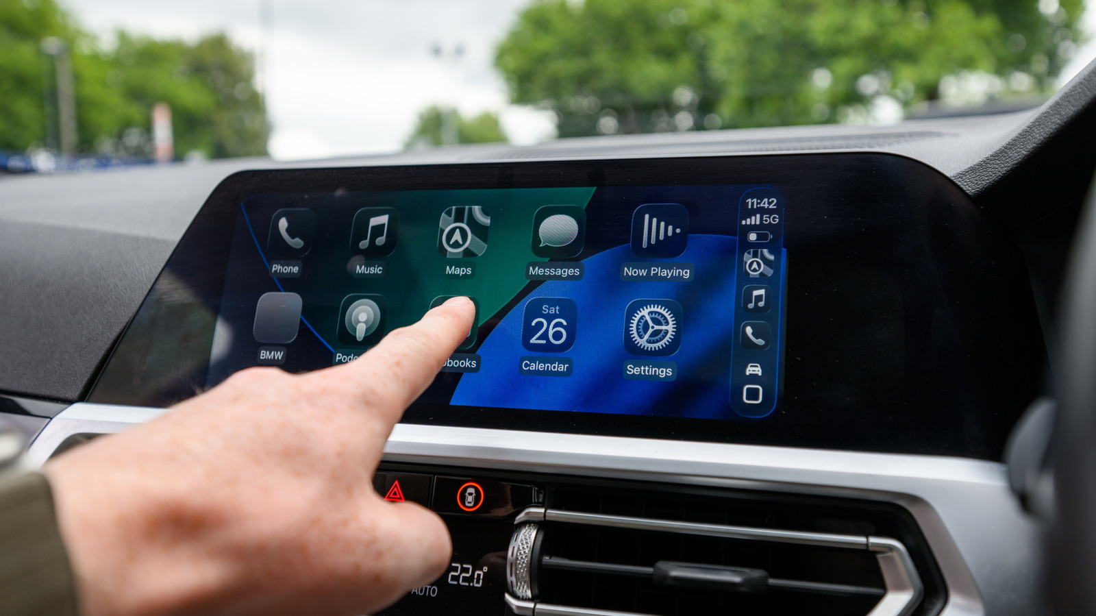 Apple почти не говорит об одном из крупнейших изменений CarPlay в iOS 27