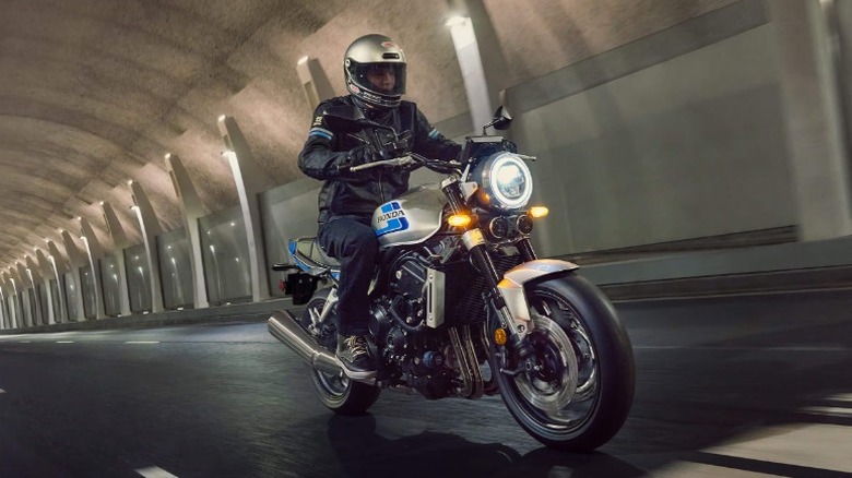 Райдер на CB1000F