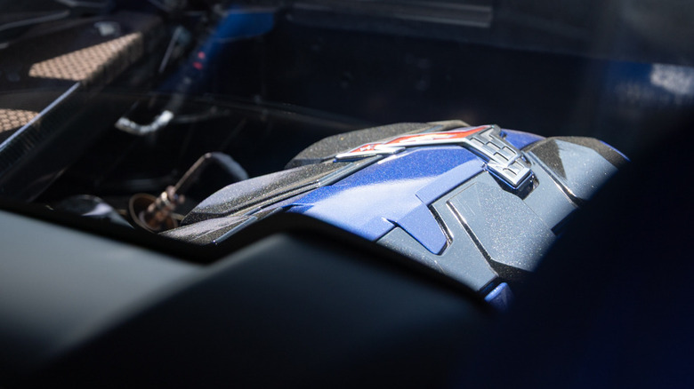 Детали двигателя Chevrolet Corvette Grand Sport X 2027 года