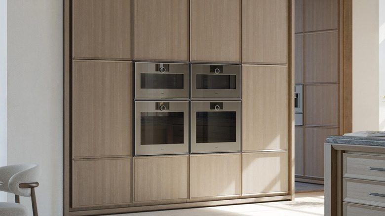 Комплект установленных духовок Gaggenau