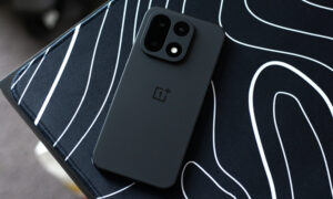 Google Pixel 10 против OnePlus 15: какой телефон обеспечивает лучшее время автономной работы?