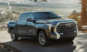 Один невезучий водитель Toyota Tundra получил самый маленький (но раздражающий) отзыв в 2026 году