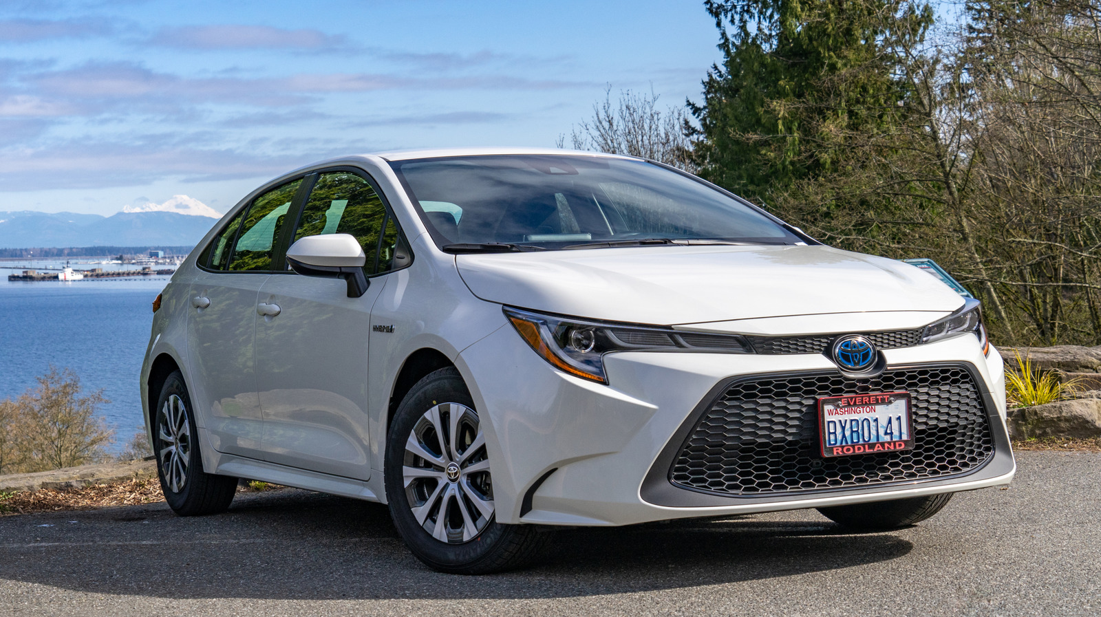 Вот насколько обесценилась Toyota Corolla 2021 года за 5 лет
