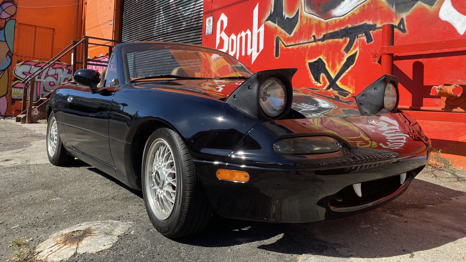 Сколько миль — это слишком много для Mazda MX-5 Miata NA?