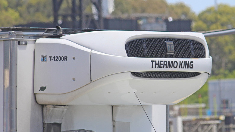 Система контроля температуры Thermo King на грузовике.