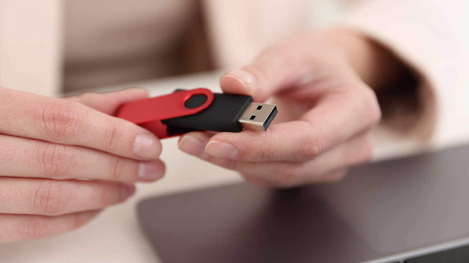 Никогда не пропускайте этот шаг, прежде чем выбрасывать старый USB-накопитель.